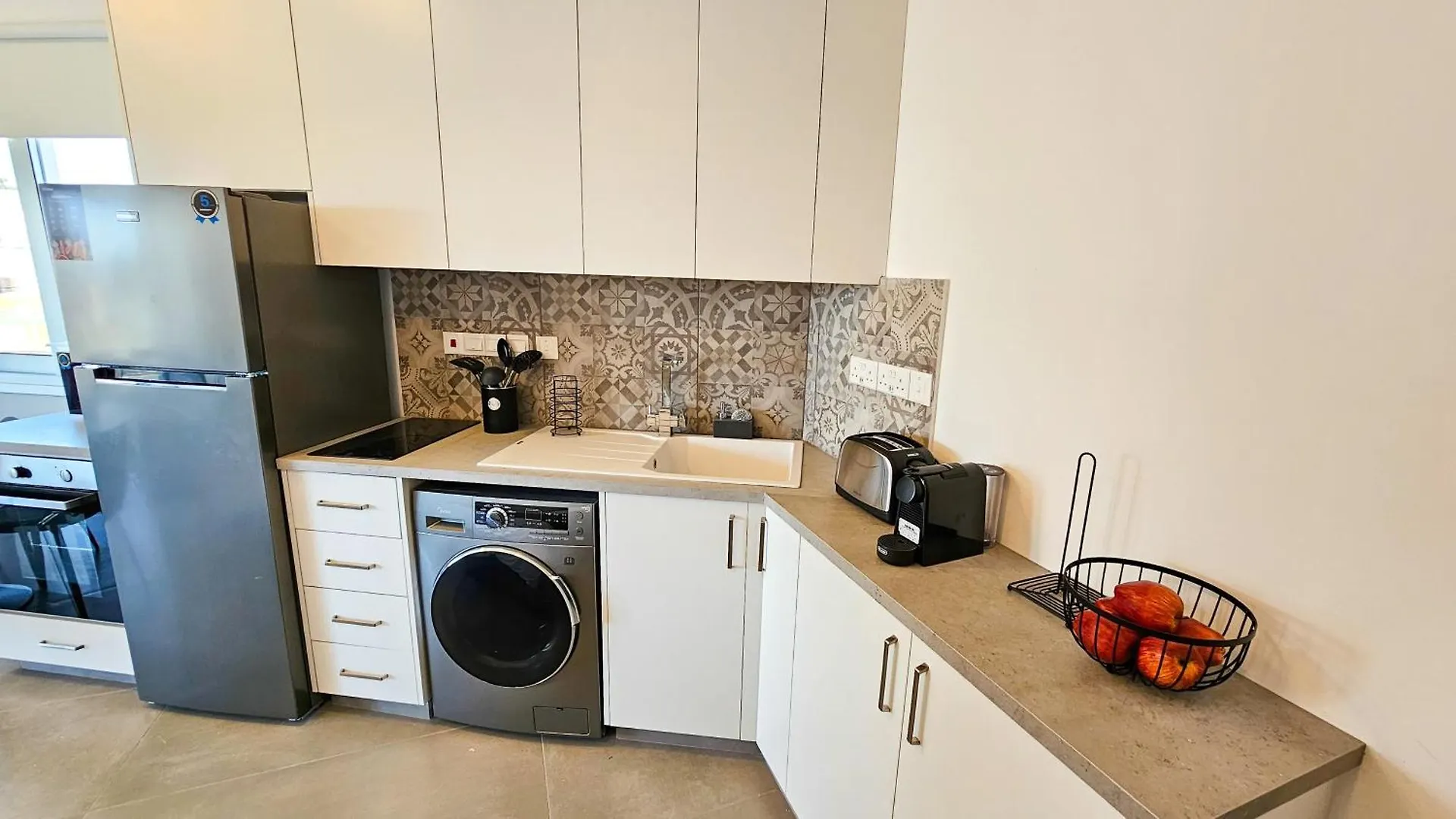 Sealife Citycenter Residences Ларнака Кипр
